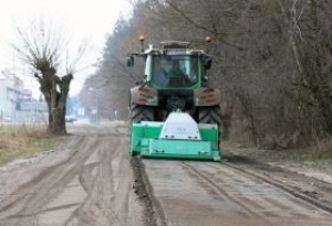 Drogi w mieście gorsze niż na wsi